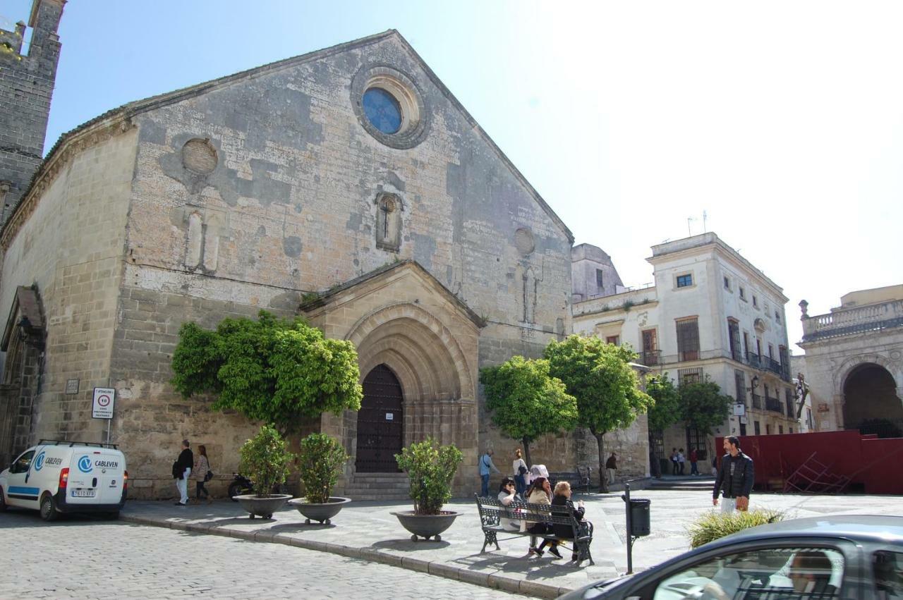 Apartamento Guesting Basílica Jerez de la Frontera Exterior foto